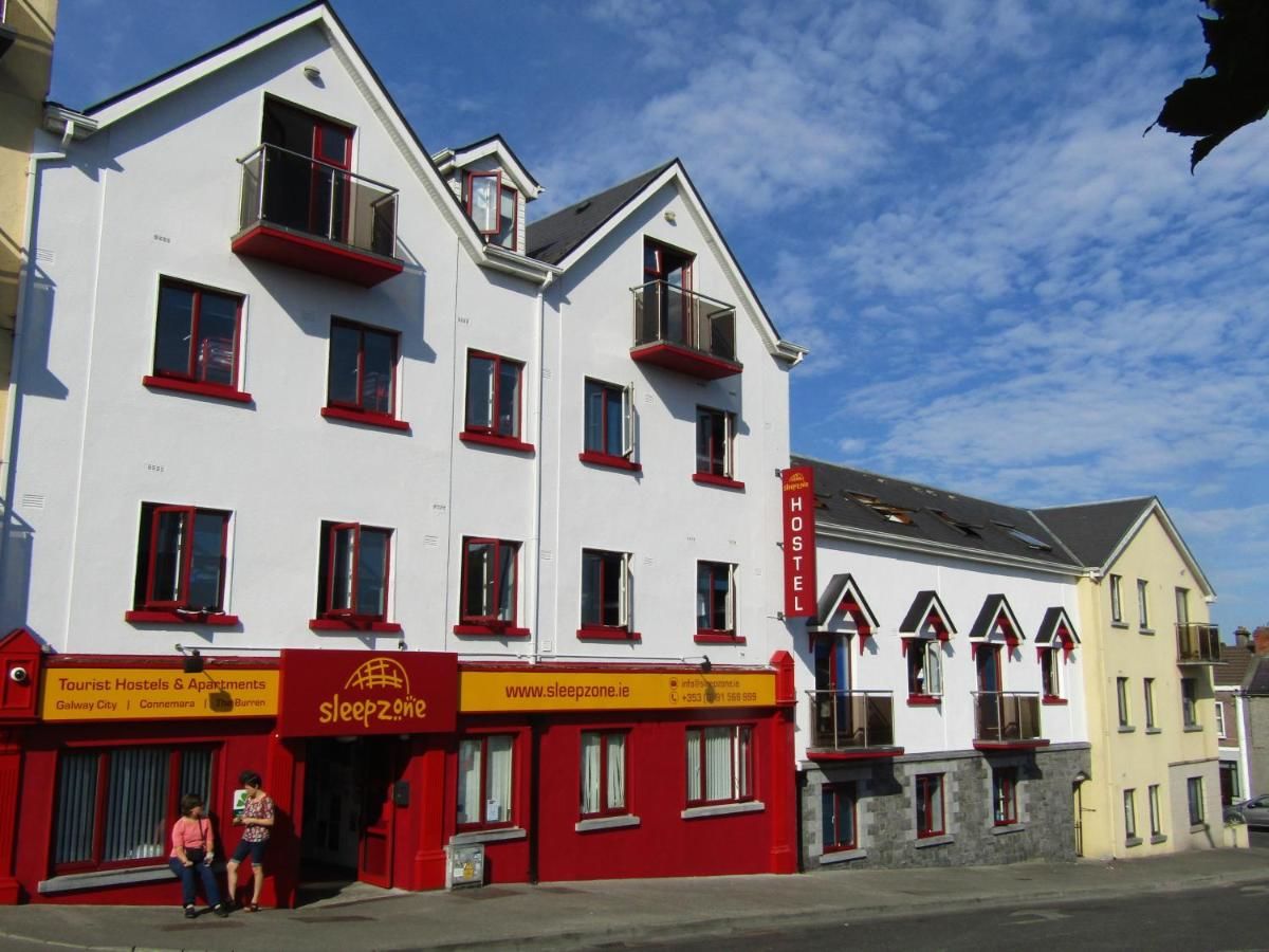 Хостелы Sleepzone Hostel Galway City Голуэй