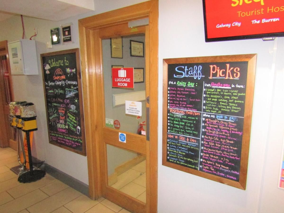 Хостелы Sleepzone Hostel Galway City Голуэй-32