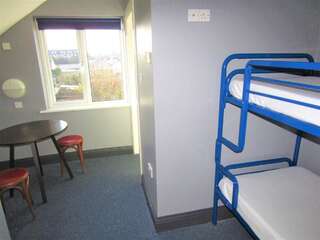 Хостелы Sleepzone Hostel Galway City Голуэй Одноместный номер с душем-3